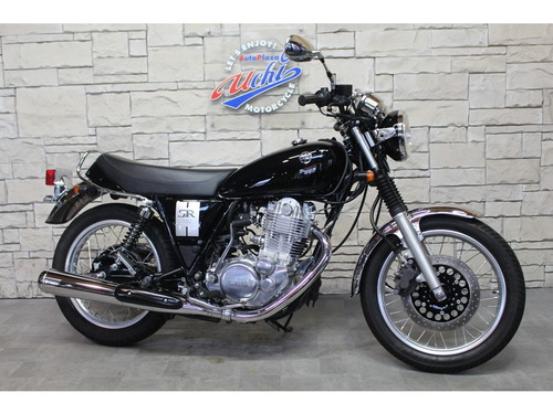 ヤマハ SR400 (71.8万円)